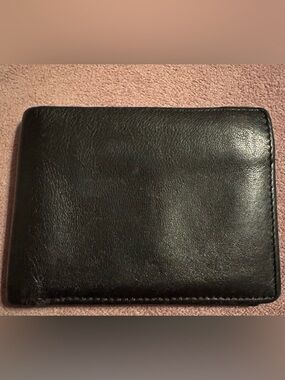 Men's Black Leather Wallet - Classic Bifold